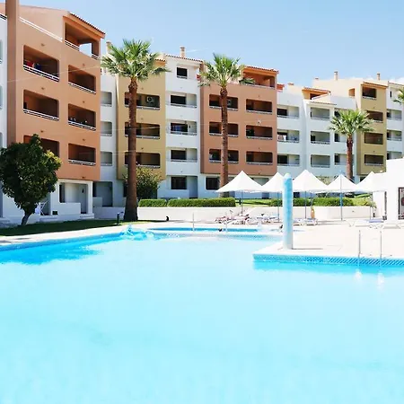 아파트 Apartamento Em - Praia A Pe